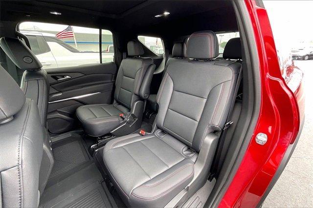 2025 Chevrolet Traverse Vehicle Photo in INDEPENDENCE, MO 64055-1314