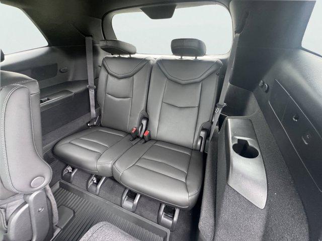 2025 Cadillac XT6 Vehicle Photo in LEOMINSTER, MA 01453-2952