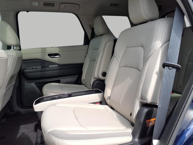 2022 Nissan Pathfinder Vehicle Photo in Oshkosh, WI 54904