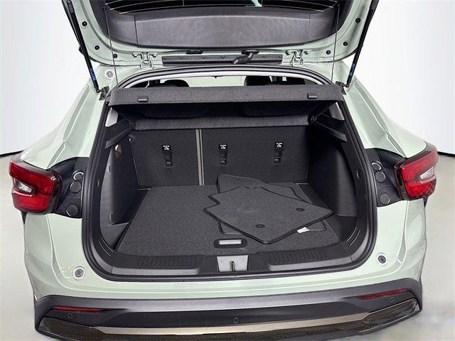 2025 Chevrolet Trax Vehicle Photo in PUYALLUP, WA 98371-4149