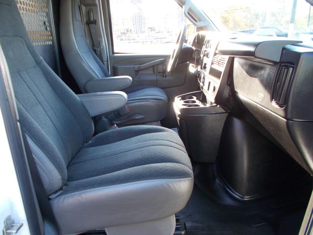 2022 GMC Savana Cargo 2500 Vehicle Photo in LOWELL, MA 01852-4336