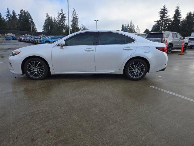 2017 Lexus ES Vehicle Photo in EVERETT, WA 98203-5662