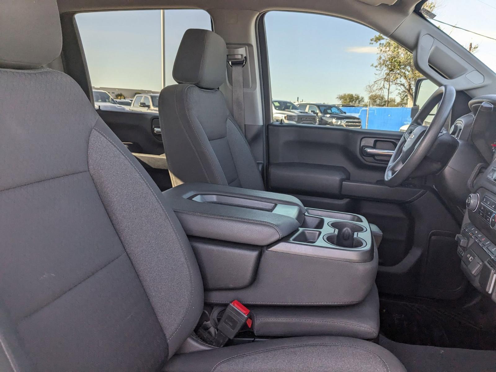 2024 Chevrolet Silverado 2500 HD Vehicle Photo in Seguin, TX 78155