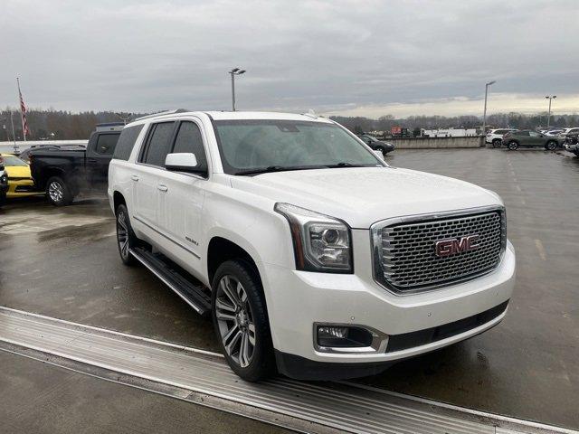 2017 GMC Yukon XL Vehicle Photo in PUYALLUP, WA 98371-4149