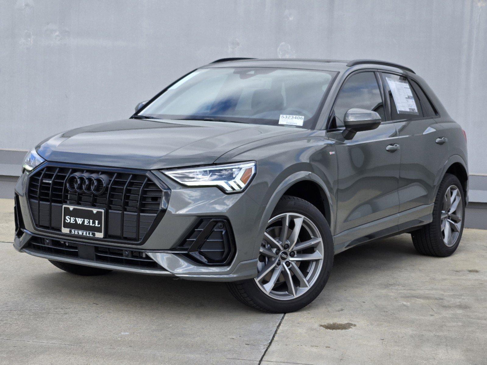 2025 Audi Q3 Vehicle Photo in SUGAR LAND, TX 77478