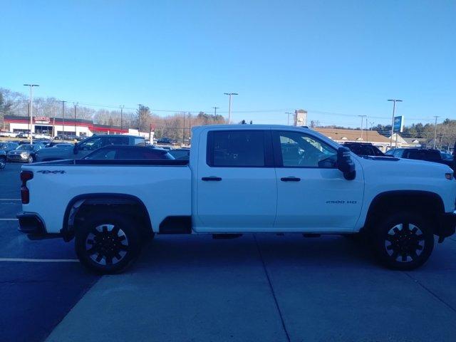 Used 2020 Chevrolet Silverado 2500HD Custom with VIN 1GC1YME78LF216920 for sale in RAYNHAM, MA