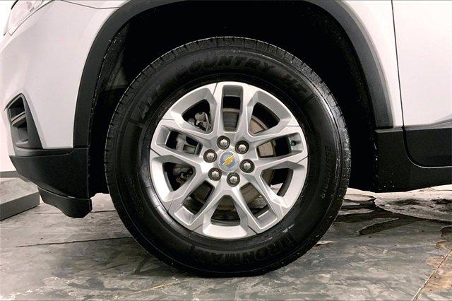 2021 Chevrolet Traverse Vehicle Photo in KANSAS CITY, MO 64114-4502