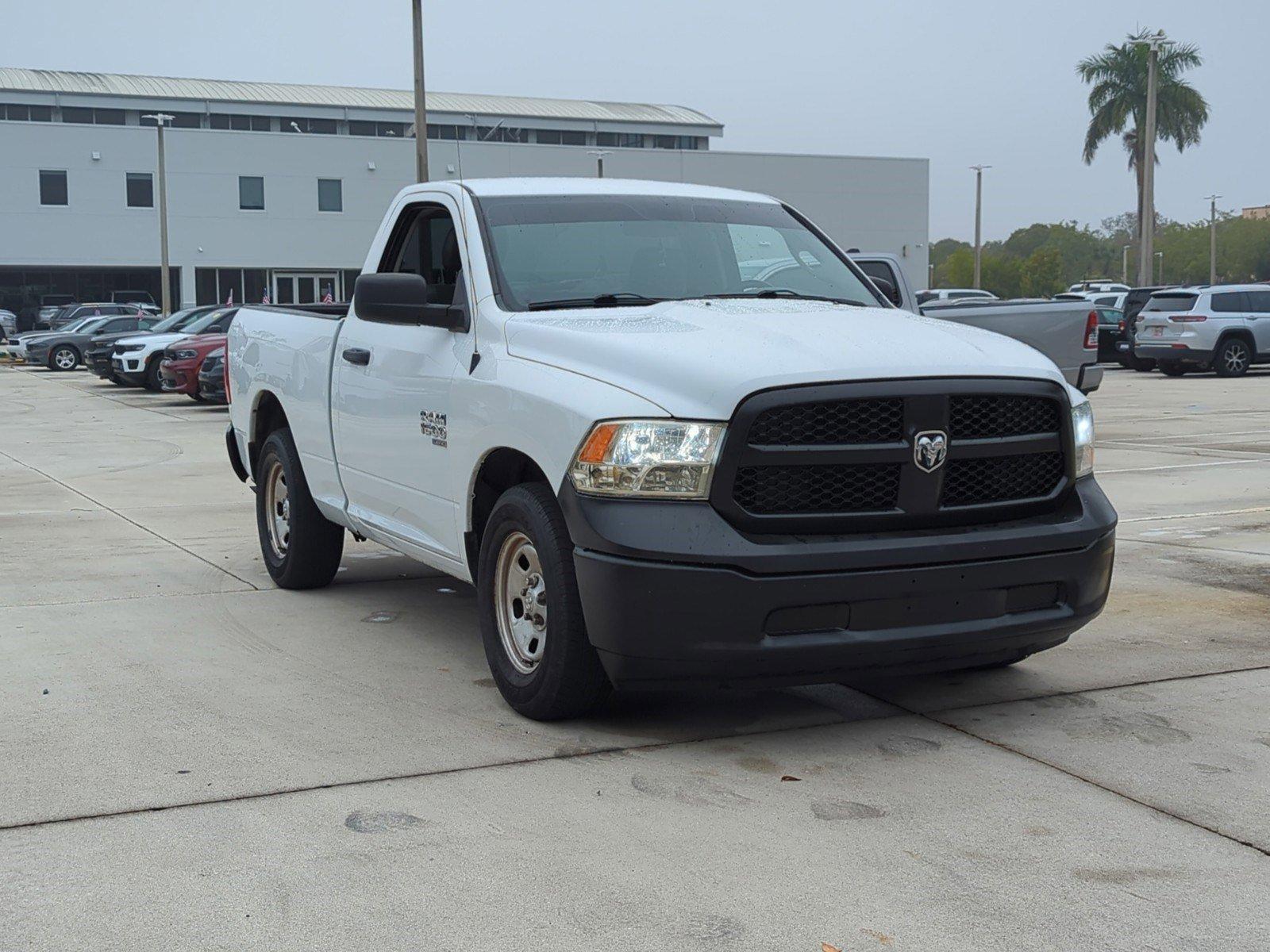 2020 Ram 1500 Classic Vehicle Photo in Pembroke Pines, FL 33027