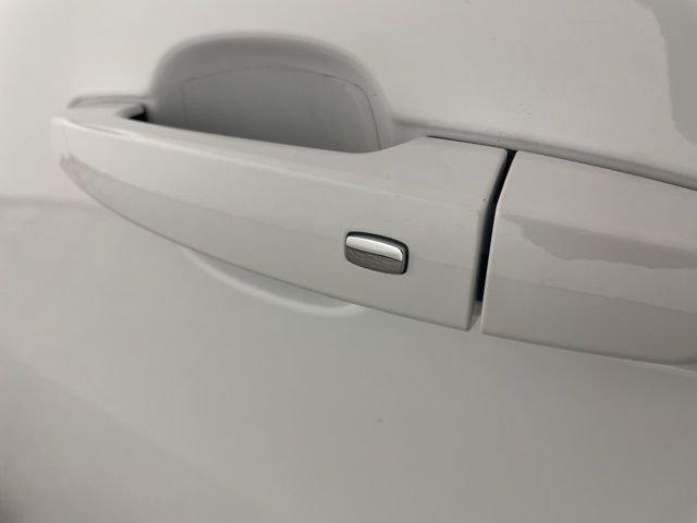2021 Chevrolet Traverse Vehicle Photo in PHOENIX, AZ 85014-3381