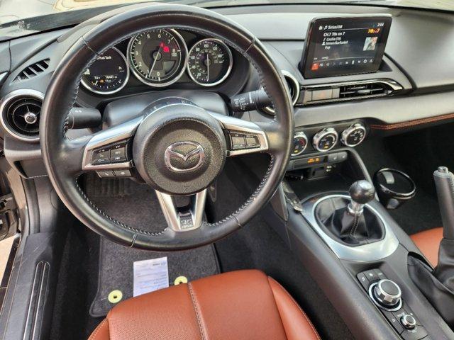 2022 Mazda MX-5 Miata Vehicle Photo in SUGAR LAND, TX 77478-0000