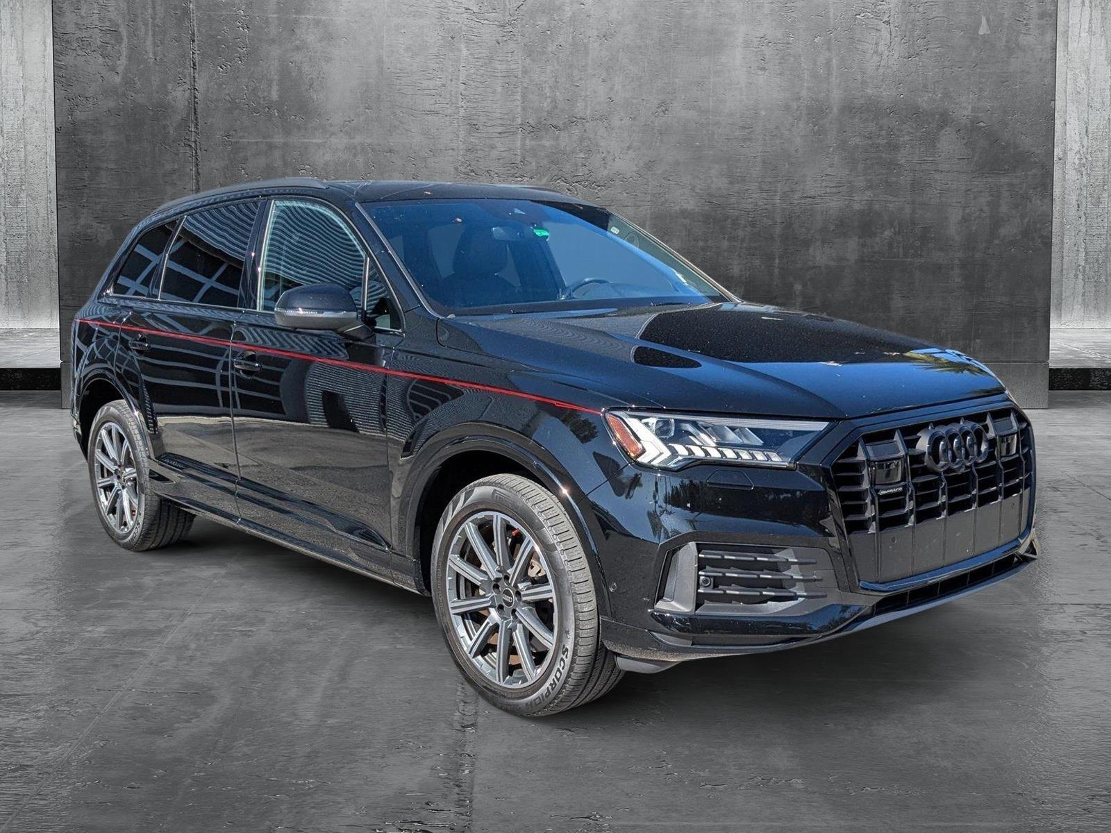 2022 Audi Q7 Vehicle Photo in Hollywood, FL 33021