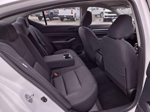 2023 Nissan Altima Vehicle Photo in NEDERLAND, TX 77627-8017