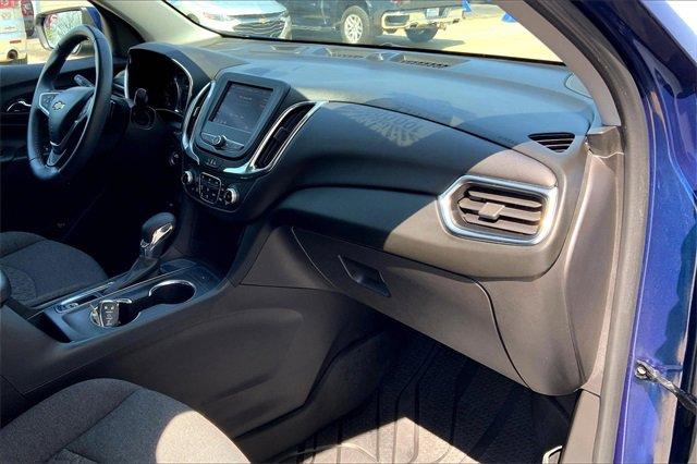2022 Chevrolet Equinox Vehicle Photo in TOPEKA, KS 66609-0000
