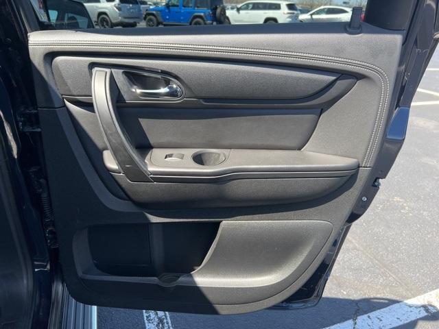 2015 Chevrolet Traverse Vehicle Photo in GREEN BAY, WI 54304-5303
