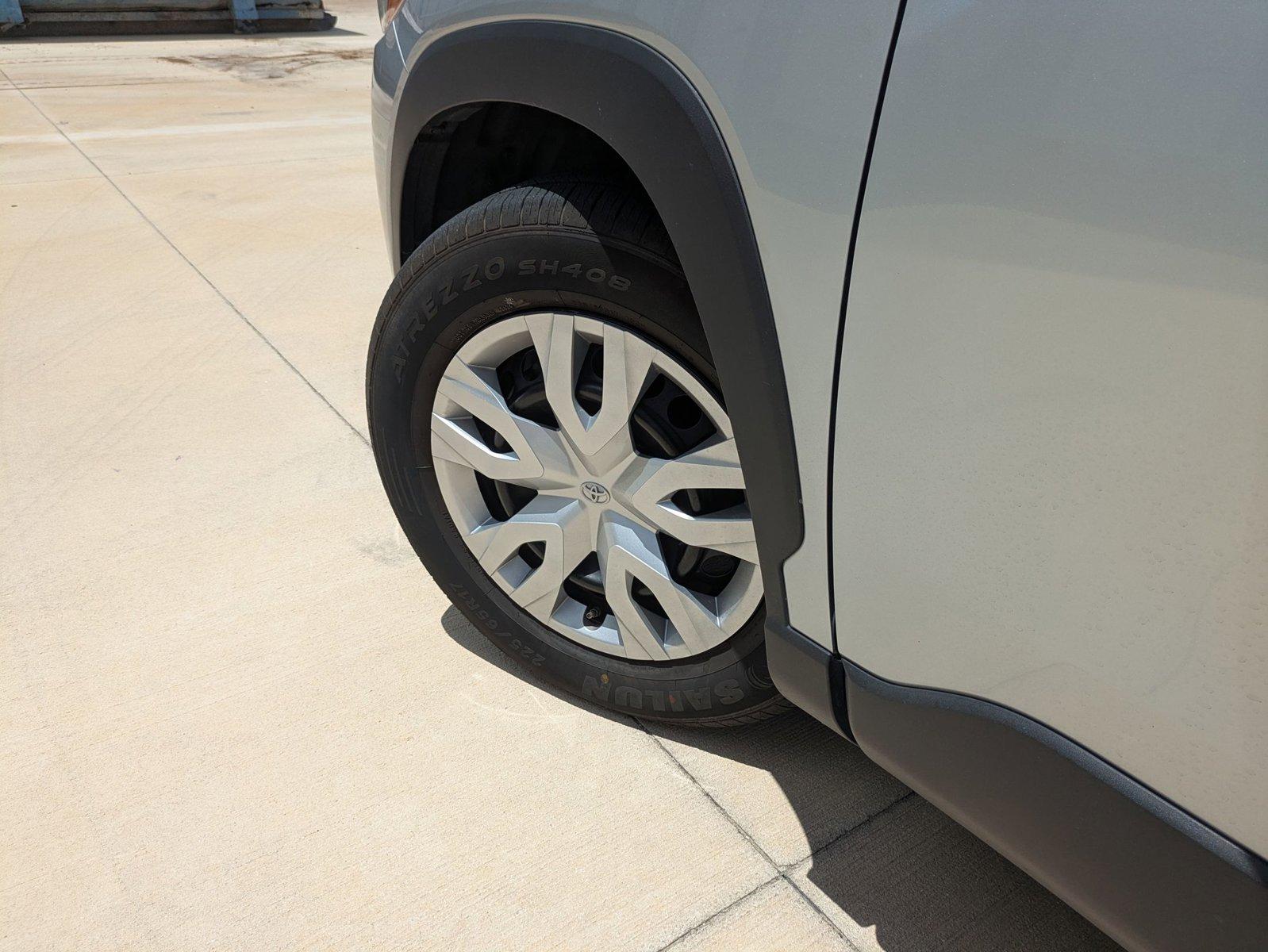 2023 Toyota Corolla Cross Vehicle Photo in Winter Park, FL 32792