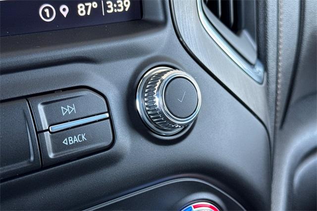 2023 GMC Sierra 2500 HD Vehicle Photo in ELK GROVE, CA 95757-8703