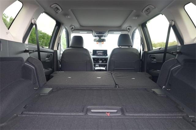 2025 Nissan Rogue Vehicle Photo in Hazelwood, MO 63042