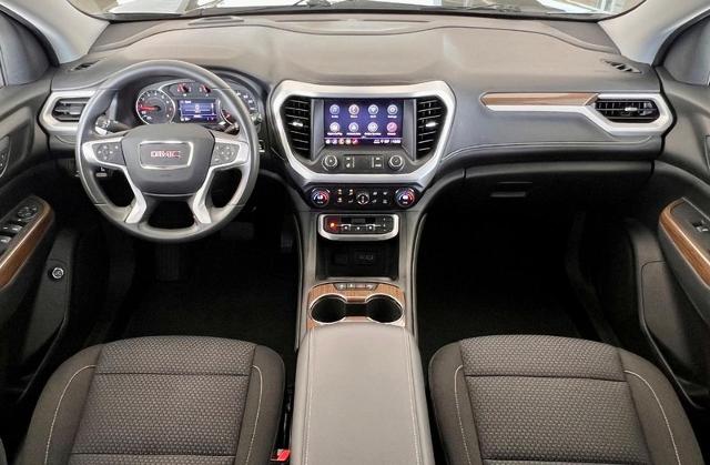 2023 GMC Acadia Vehicle Photo in EFFINGHAM, IL 62401-2832