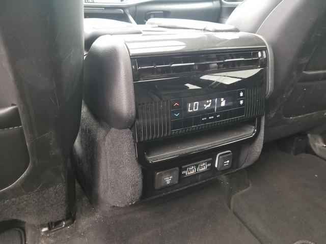 2022 Jeep Wagoneer Vehicle Photo in ELYRIA, OH 44035-6349