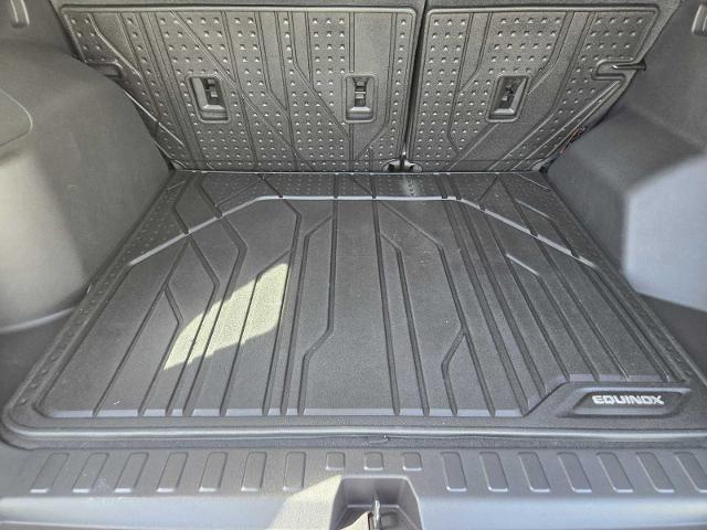 2022 Chevrolet Equinox Vehicle Photo in DENTON, TX 76210-9321