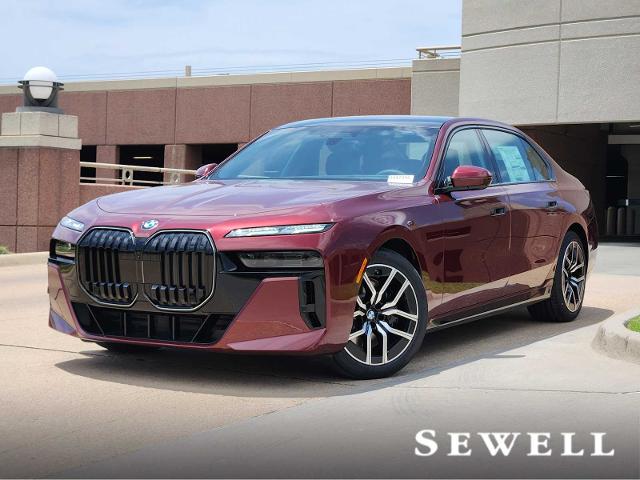 2025 BMW 740i Vehicle Photo in PLANO, TX 75024
