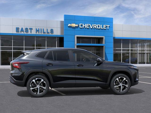 2025 Chevrolet Trax Vehicle Photo in Roslyn, NY 11576