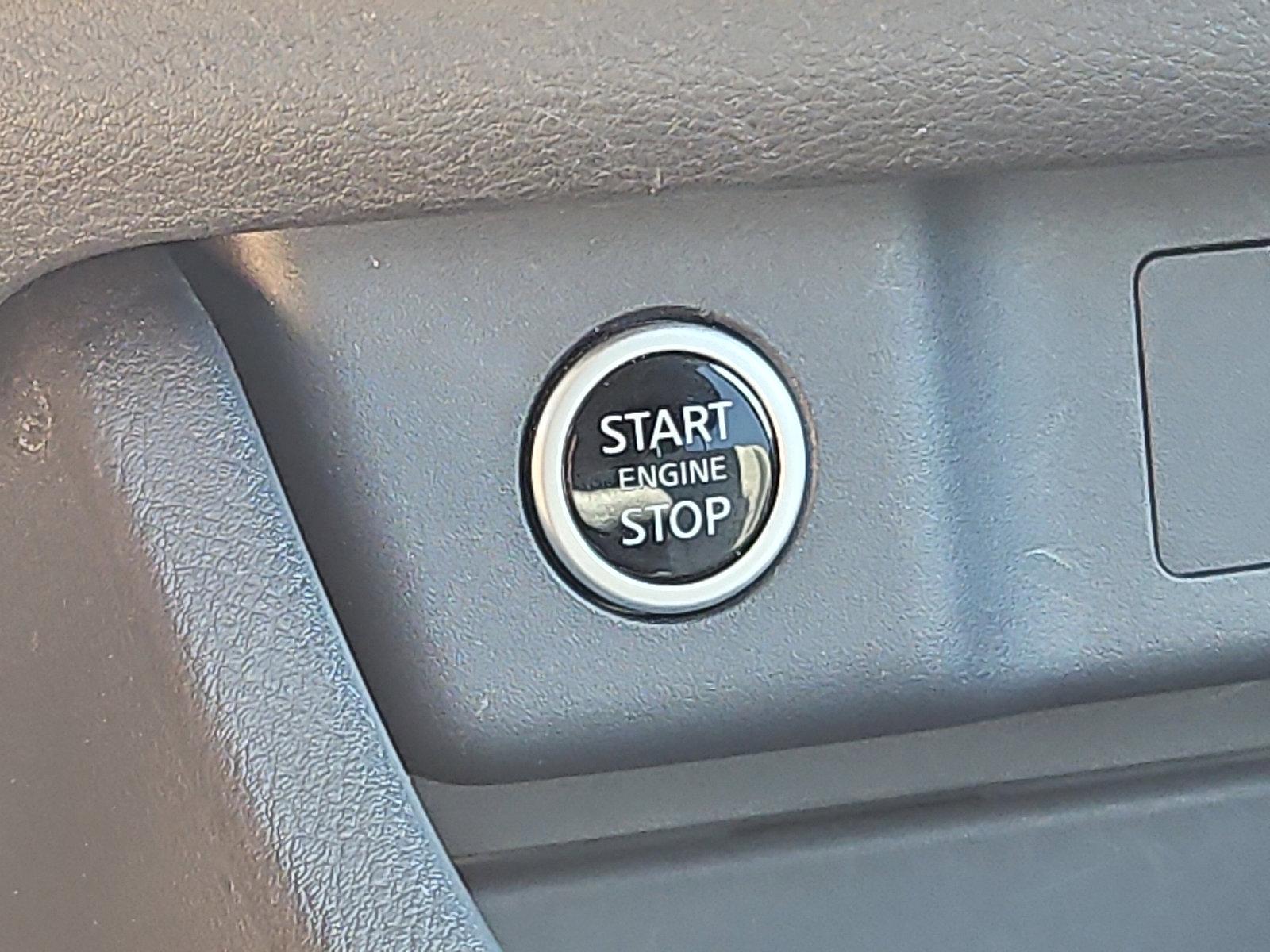 2023 Nissan Rogue Vehicle Photo in Jenkintown, PA 19046