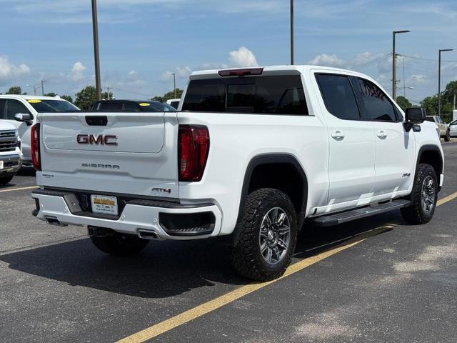 2024 GMC Sierra 1500 Vehicle Photo in COLUMBIA, MO 65203-3903