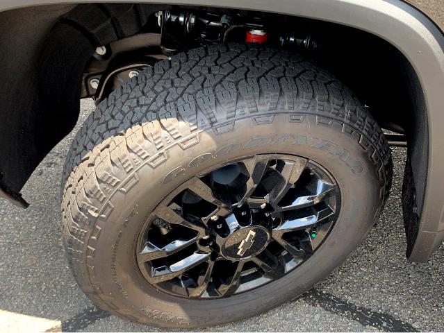 2025 Chevrolet Silverado 2500 HD Vehicle Photo in BEAUFORT, SC 29906-4218