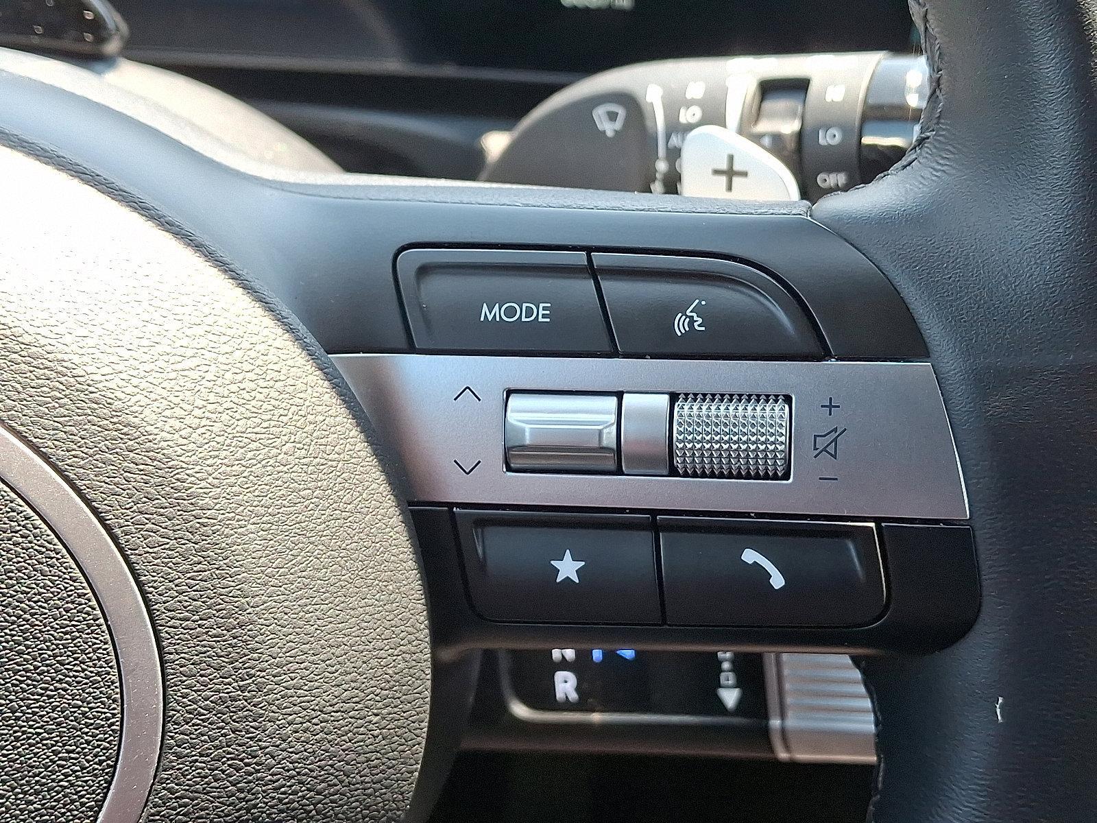 2025 Hyundai TUCSON Hybrid Vehicle Photo in Harrisburg, PA 17111