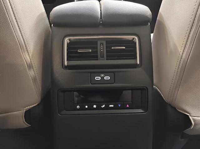 2025 Mazda CX-90 Vehicle Photo in Green Bay, WI 54304