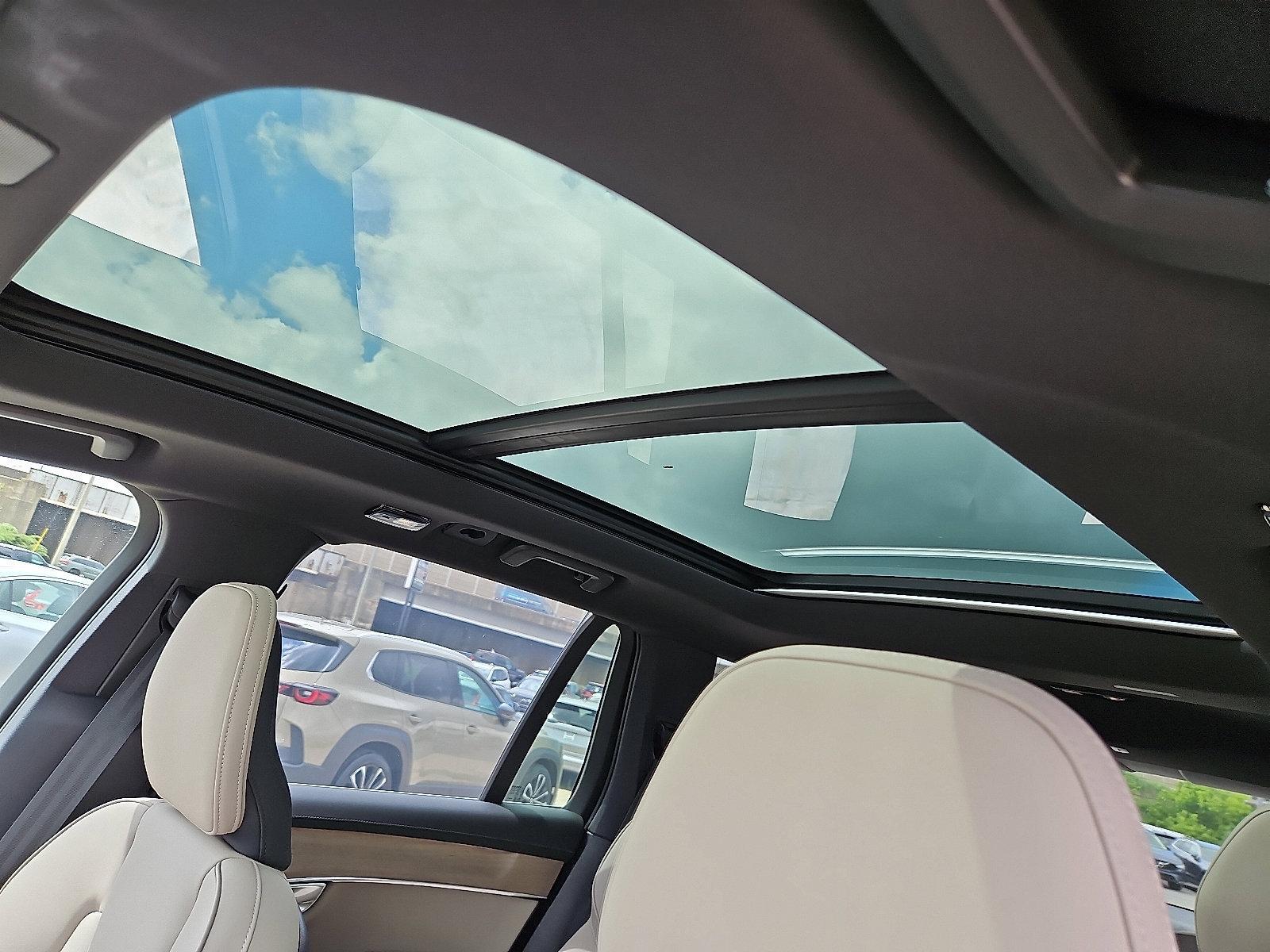 2026 Volvo XC90 Plug-In Hybrid Vehicle Photo in Trevose, PA 19053