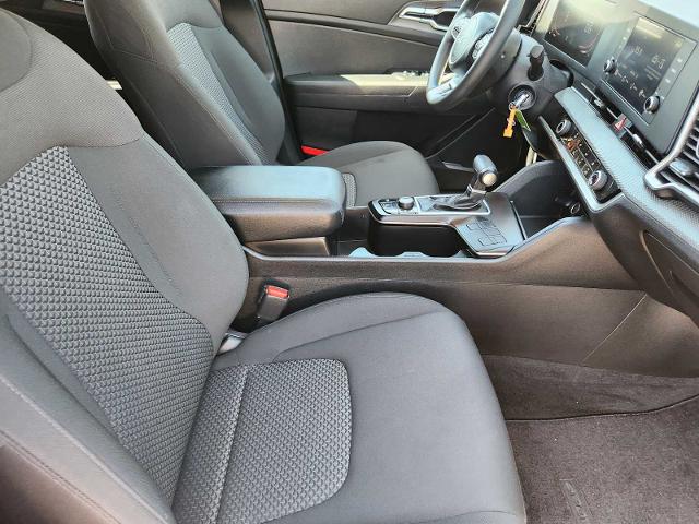 2023 Kia Sportage Vehicle Photo in DENTON, TX 76210-9321