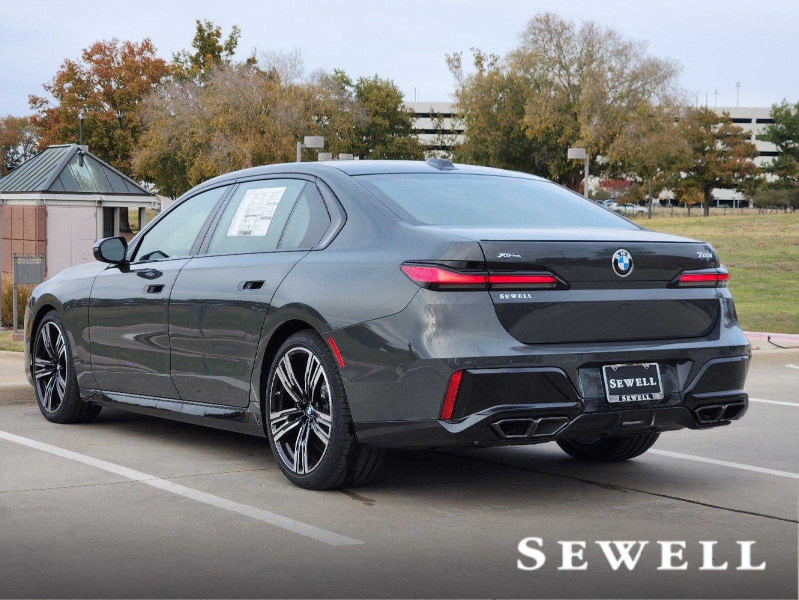 2025 BMW 760i xDrive Vehicle Photo in PLANO, TX 75024