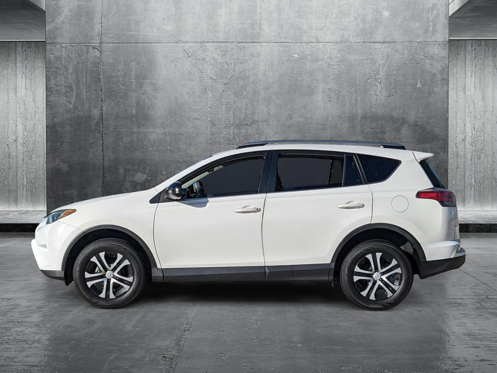 2018 Toyota RAV4 Vehicle Photo in Davie, FL 33331