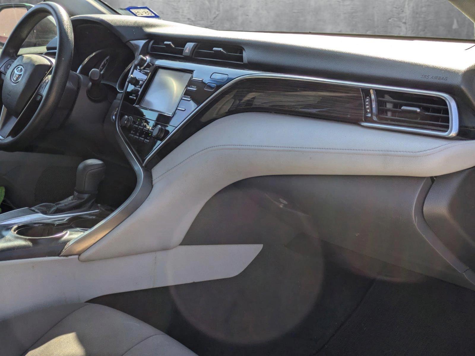 2018 Toyota Camry Vehicle Photo in Corpus Christi, TX 78415