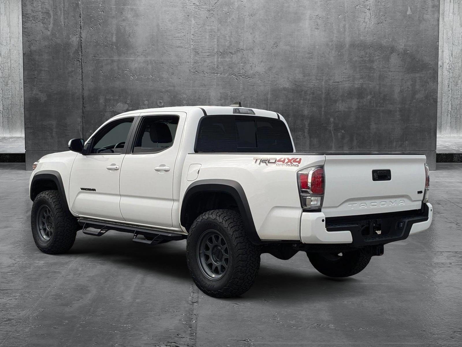 2022 Toyota Tacoma 4WD Vehicle Photo in St. Petersburg, FL 33713