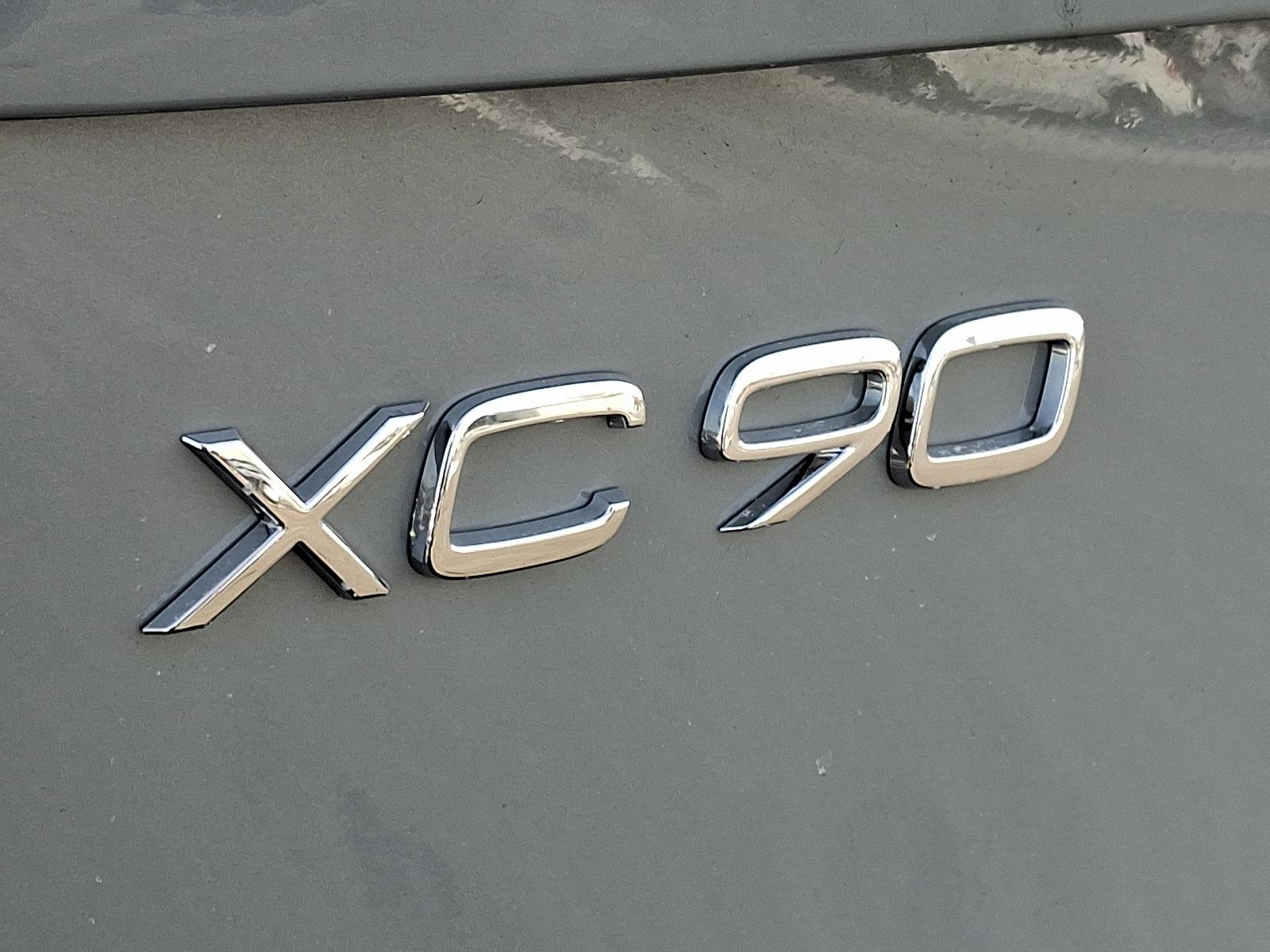 2025 Volvo XC90 Vehicle Photo in Trevose, PA 19053