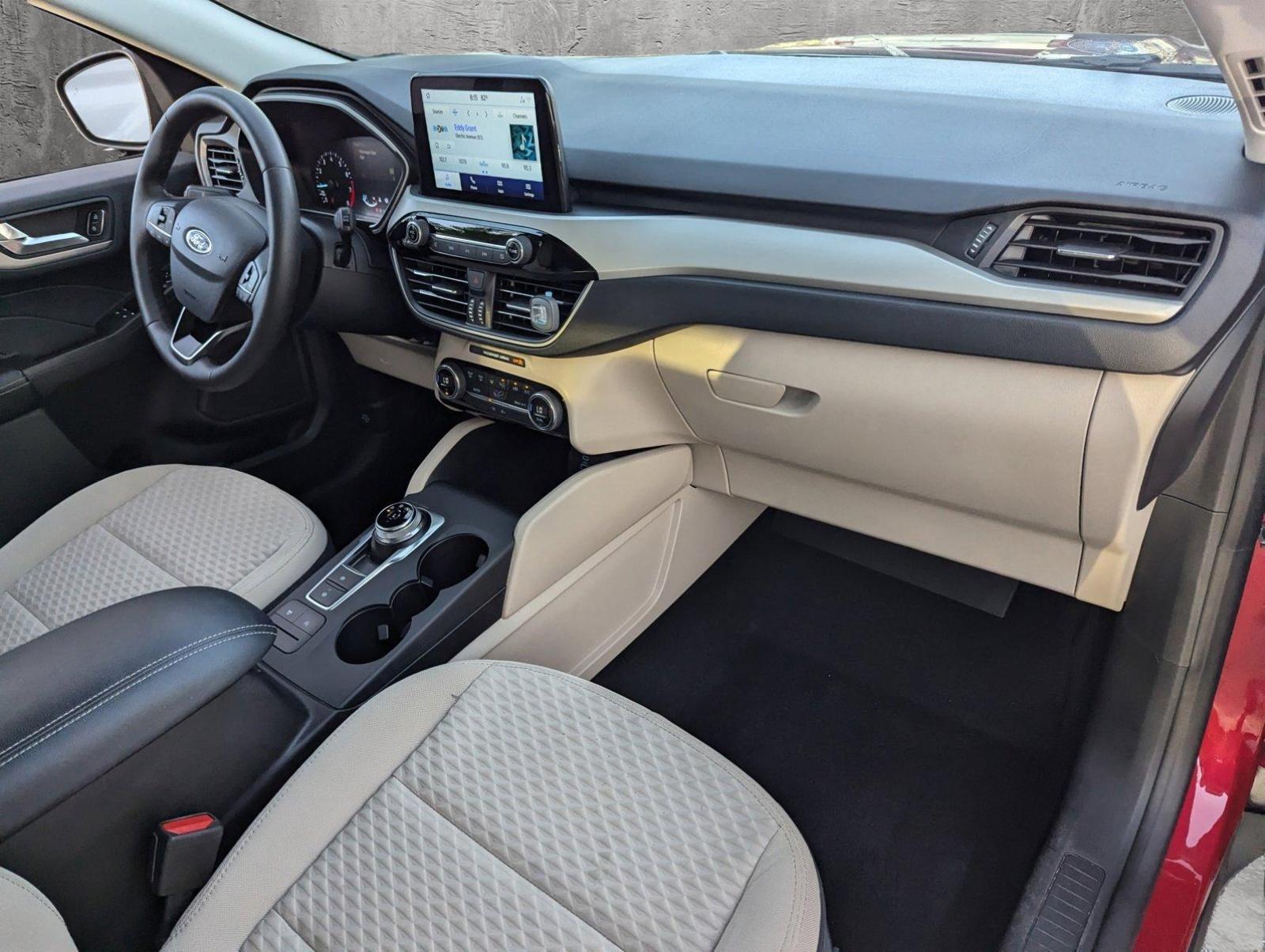 2021 Ford Escape Vehicle Photo in Miami, FL 33015