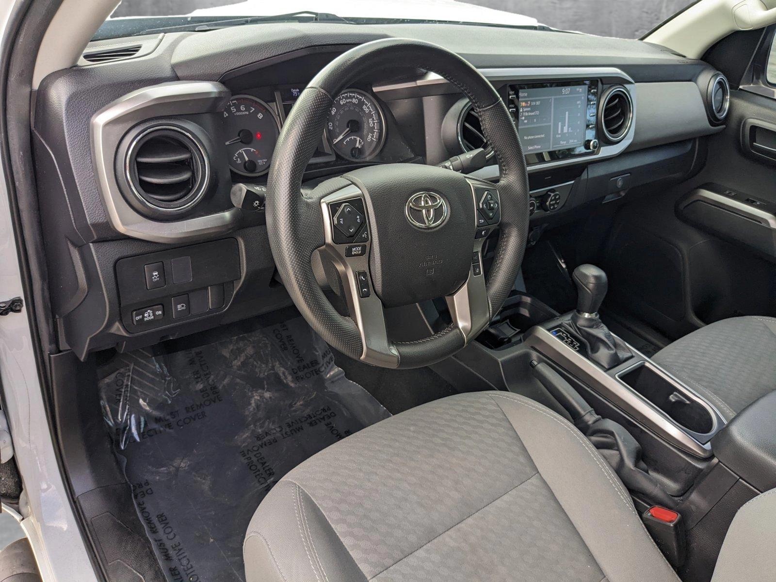 2022 Toyota Tacoma 2WD Vehicle Photo in Davie, FL 33331