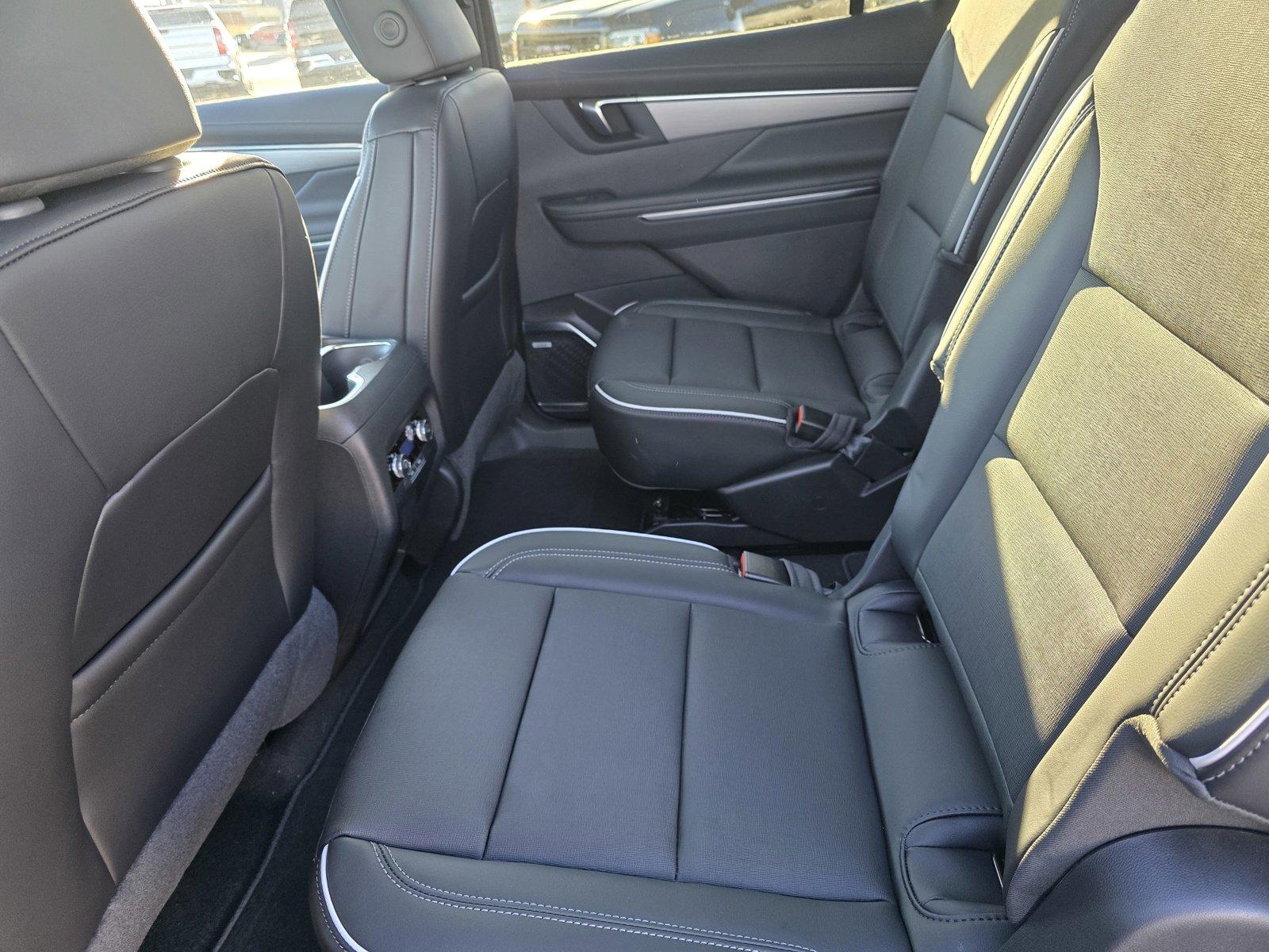 2025 Buick Enclave Vehicle Photo in Rolla, MO 65401
