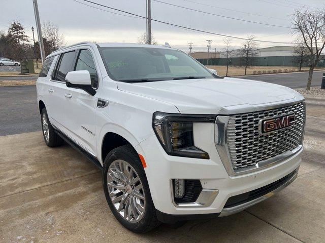 2023 GMC Yukon XL Vehicle Photo in BOWLING GREEN, KY 42104-4102