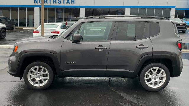 2021 Jeep Renegade Vehicle Photo in MOON TOWNSHIP, PA 15108-2571