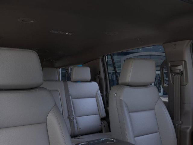 2025 Chevrolet Suburban Vehicle Photo in SUGAR LAND, TX 77478-0000