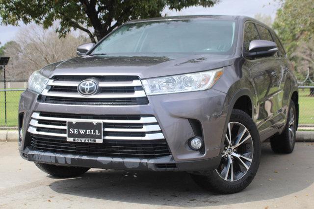 2018 Toyota Highlander Vehicle Photo in HOUSTON, TX 77090