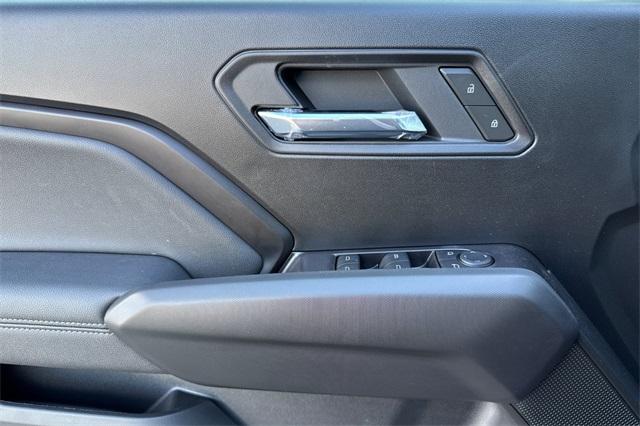 2025 GMC Canyon Vehicle Photo in ELK GROVE, CA 95757-8703