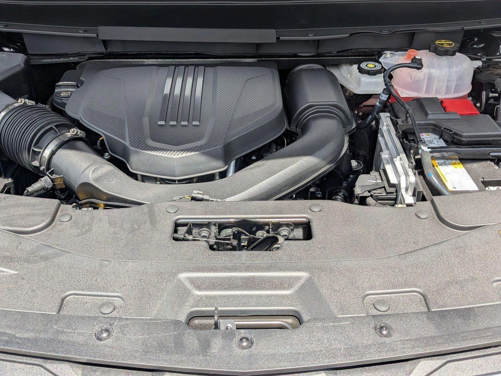 2025 Chevrolet Traverse Vehicle Photo in PEMBROKE PINES, FL 33024-6534