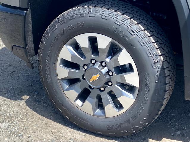 2025 Chevrolet Silverado 2500 HD Vehicle Photo in SAVANNAH, GA 31406-4513