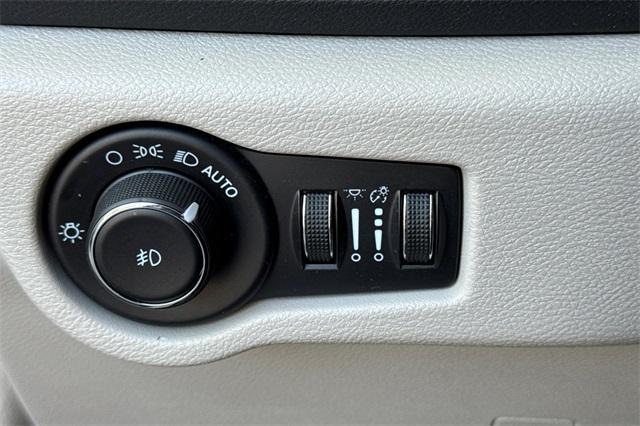 2023 Chrysler Pacifica Vehicle Photo in ELK GROVE, CA 95757-8703