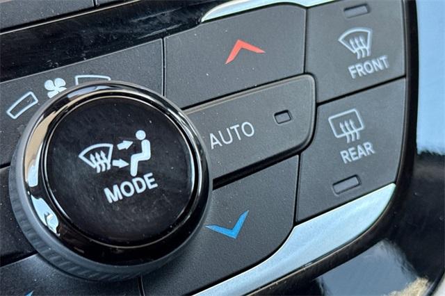 2023 Chrysler Pacifica Vehicle Photo in ELK GROVE, CA 95757-8703
